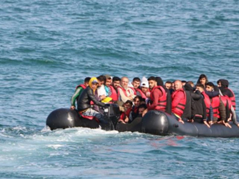 Mehr als 12.300 Menschen gelangten 2024 über den Ärmelkanal nach Großbritannien. - Foto: Home Office/Press Association/dpa