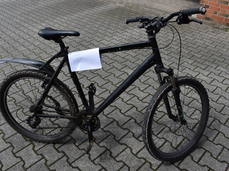 POL-NI: Wer kann Angaben zu dem MTB machen? - Foto: presseportal.de