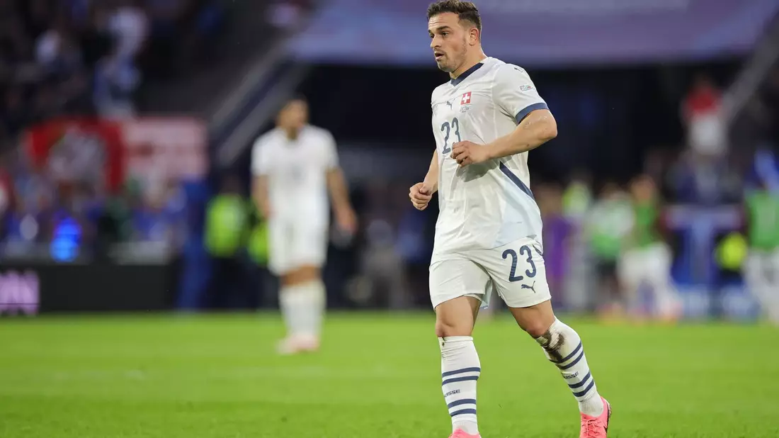 Xherdan Shaqiri traf aus knapp 20 Metern zum Ausgleich. - Bild: Rolf Vennenbernd/dpa