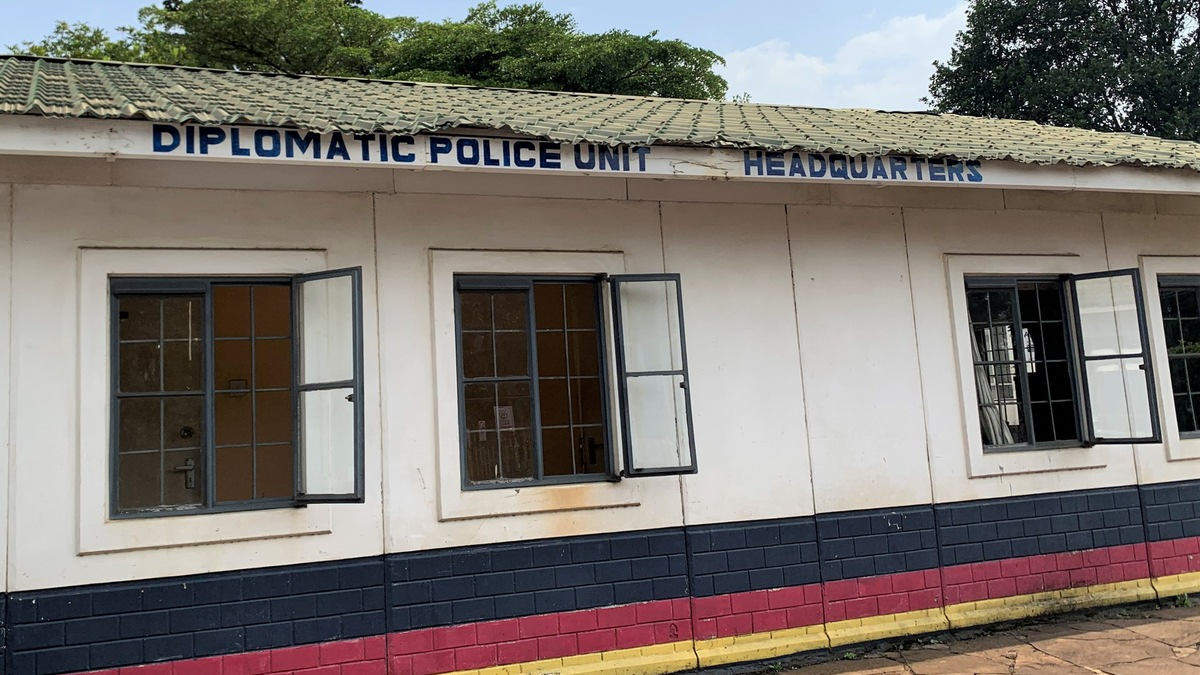 LKA-NRW: Hakuna Matata: Ermittler des Landeskriminalamtes NRW folgen Tatverdächtigem bis nach Afrika - Europäische Staatsanwaltschaft ermöglicht Festnahme auf entferntem Kontinent - Foto: presseportal.de