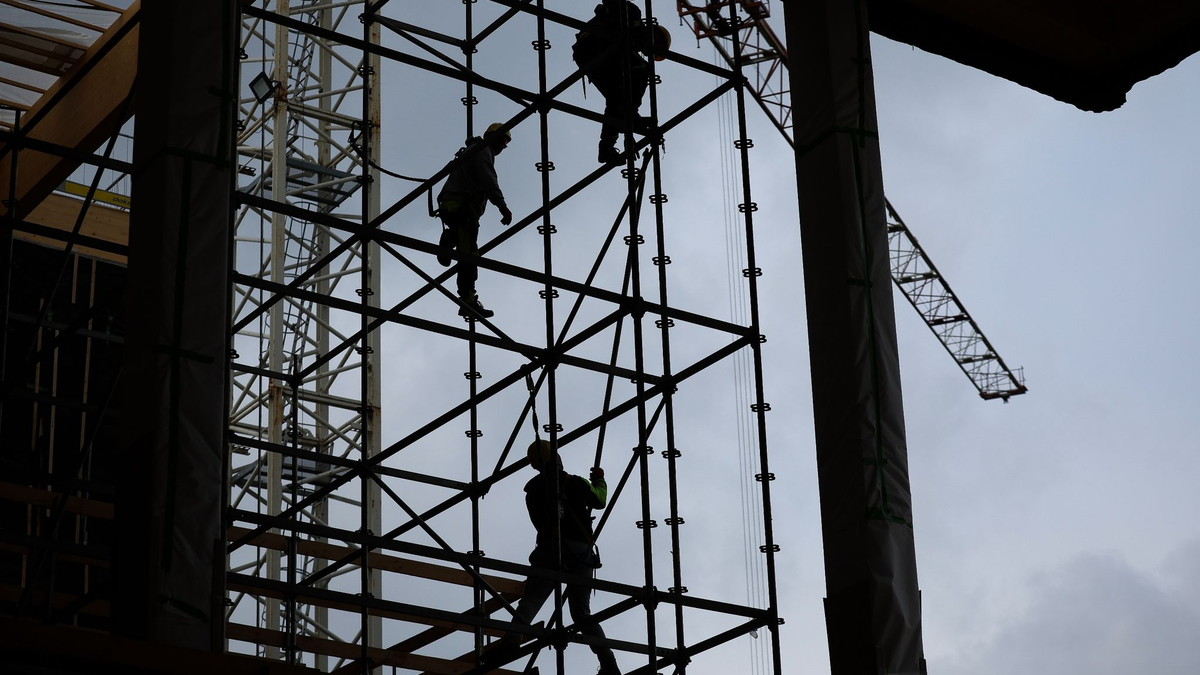 Die Zahl der Erwerbstätigen wird voraussichtlich leicht steigen. - Foto: Jan Woitas/dpa