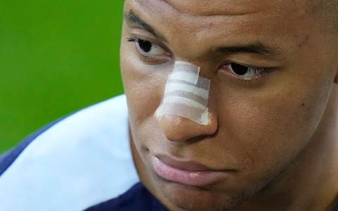 Kann Frankreichs Superstar Kylian Mbappé am Freitag spielen? - Foto: Hassan Ammar/AP