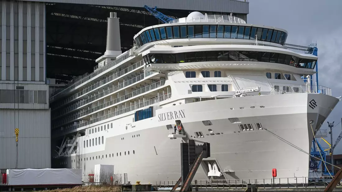 Die Meyer Werft braucht dringend sehr viel Geld - kurzfristig bis zum 15. September. (Archivbild) - Bild: Lars Penning/dpa