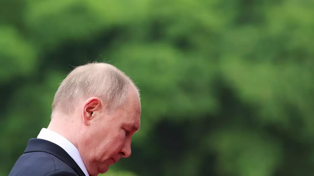 Der russische Präsident Wladimir Putin hat Südkorea mit schweren Konsequenzen gedroht, falls das Land Waffen an die Ukraine liefern würde. - Bild: Athit Perawongmetha/Pool Reuters/AP/dpa