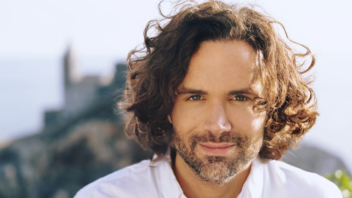 Selbstoptimierung in die eigene Hand nehmen - Valentin Haas verrät, warum das nicht immer die beste Lösung ist - Foto: presseportal.de