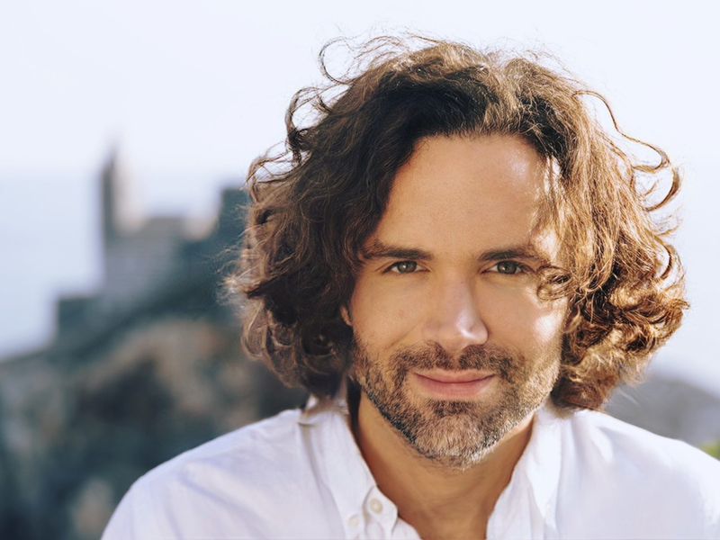 Selbstoptimierung in die eigene Hand nehmen - Valentin Haas verrät, warum das nicht immer die beste Lösung ist - Foto: presseportal.de