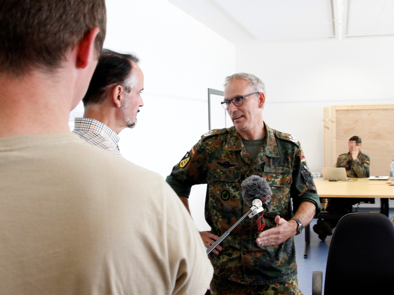 Baden-württembergische Verbindungskommandos der Bundeswehr üben Aufmarsch und Amtshilfe - Foto: presseportal.de