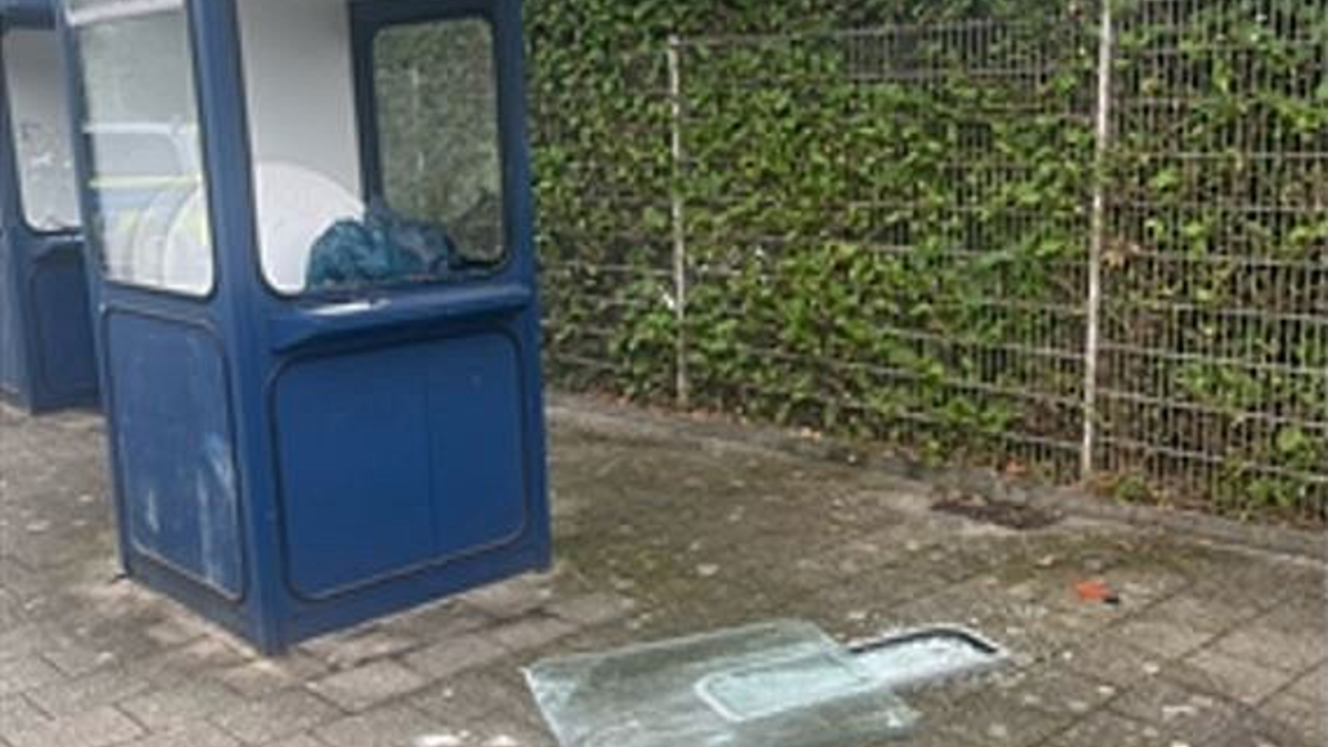 POL-ME: Sachbeschädigung am Sportplatz - die Polizei bittet um Hinweise - Ratingen - 2406076 - Foto: presseportal.de