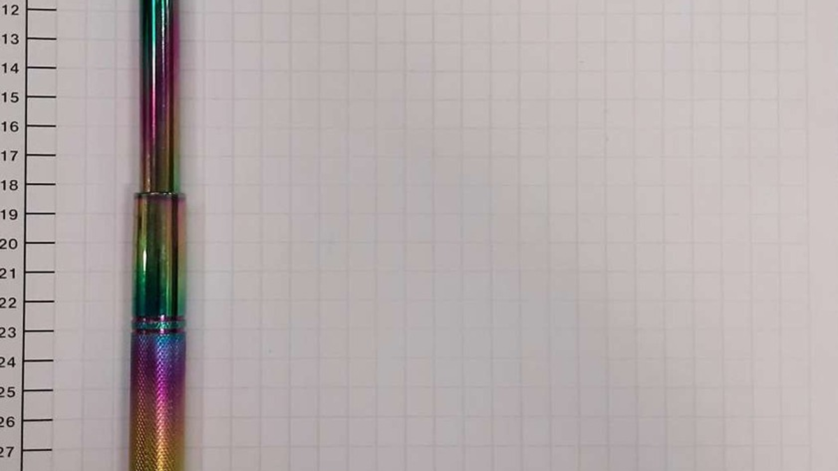 BPOL NRW: Bundespolizei stellt Teleskopschlagstock bei 47-Jährigen sicher - Foto: presseportal.de