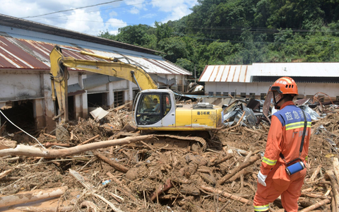 Regenfälle haben in ländlichen Gebieten der südchinesischen Provinz Guangdong zu historischen Überschwemmungen geführt. - Foto: Lu Hanxin/Xinhua/AP/dpa