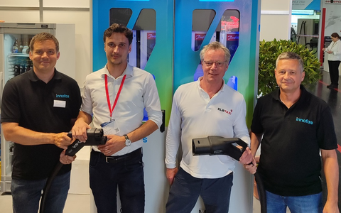 Elbtaxi GmbH und innofas GmbH kündigen strategische Partnerschaft auf der Power2Drive an - Foto: presseportal.de