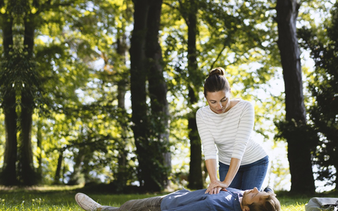 Umfrage: Jeder Sechste für Ersthelfer-Netzwerk zu gewinnen - Rettungsquote bei Herz-Kreislauf-Stillstand könnte sich verdoppeln - Foto: presseportal.de