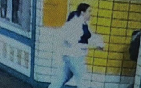 POL-SE: Norderstedt - Folgemeldung zur Öffentlichkeitsfahndung - Polizei sucht zusätzlich die Begleitperson der vermissten Kinder - Foto: presseportal.de