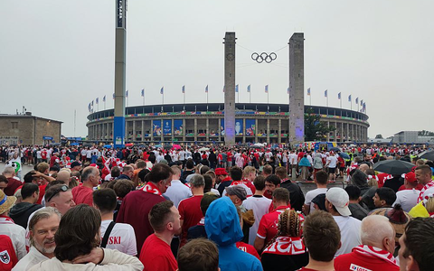 Fans am Olympiastadion - Foto: über dts Nachrichtenagentur