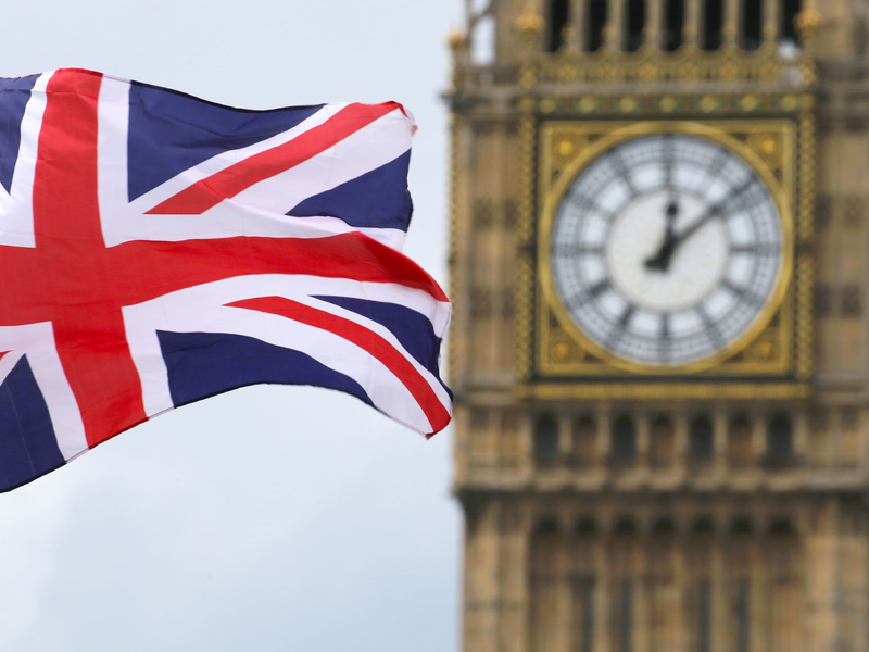 Inzwischen spricht sich eine Mehrheit der Briten dafür aus, der EU wieder beizutreten. - Foto: Michael Kappeler/dpa