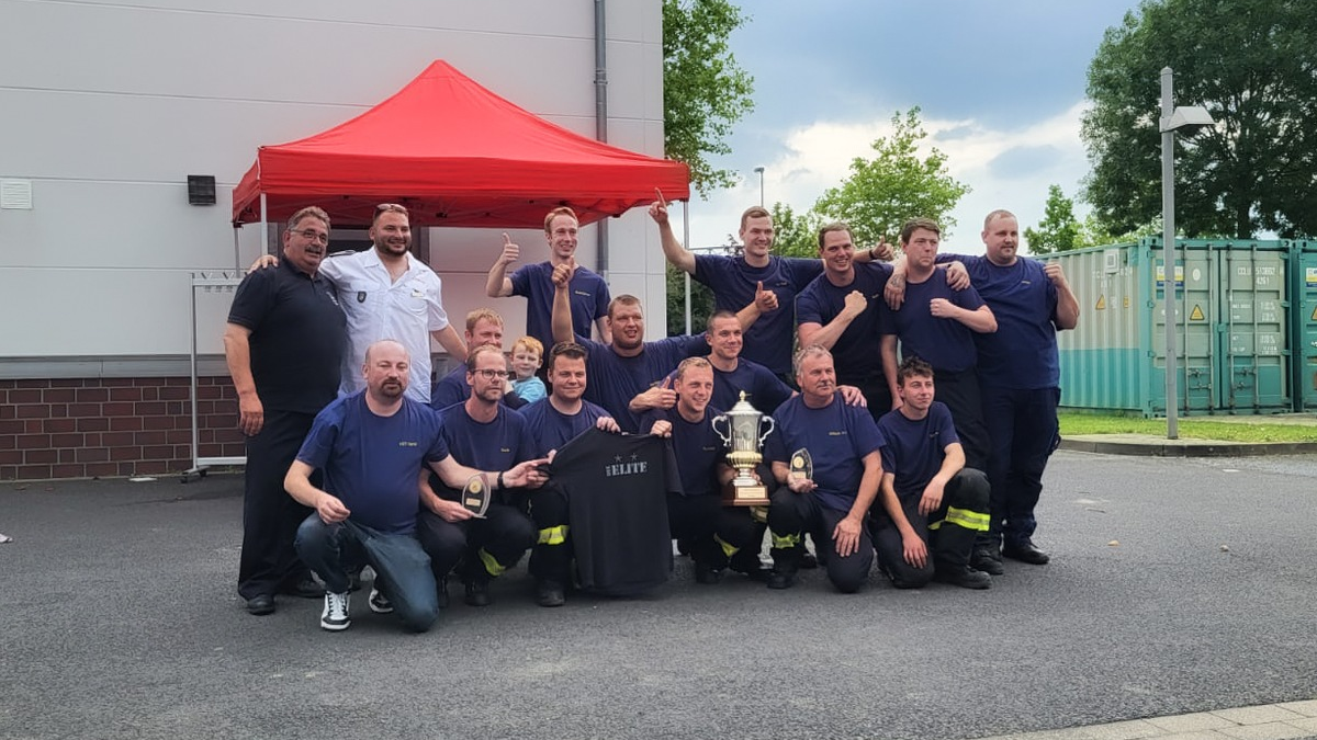 FFW Schwalmtal: Spitzenleistung beim Leistungsnachweis in Kempen - Foto: presseportal.de