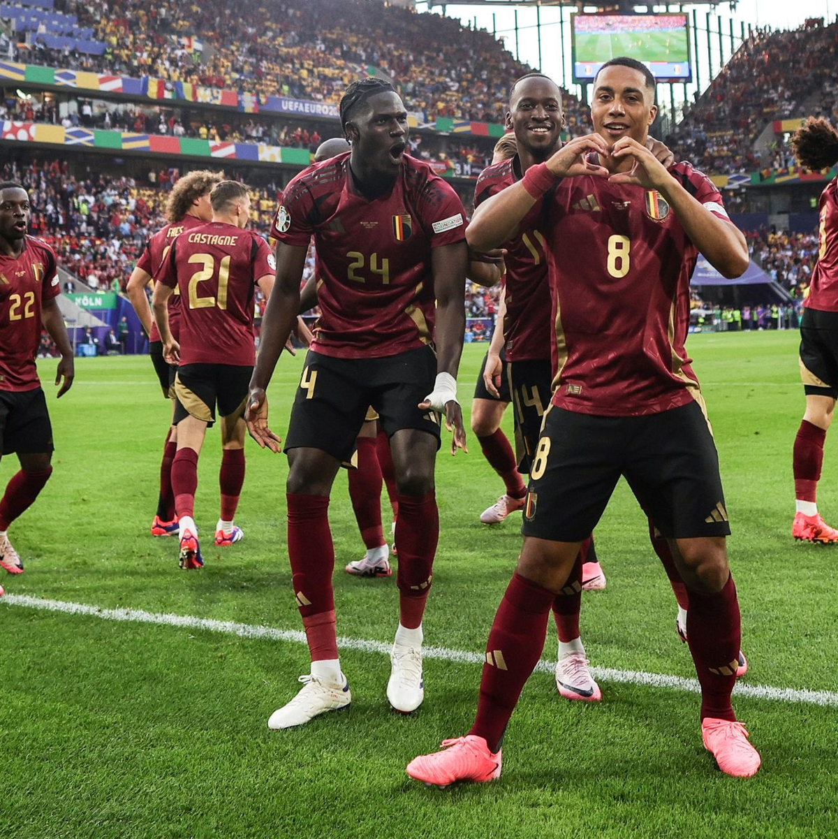 Belgien hat nach dem Sieg gegen Rumänien das Weiterkommen wieder in der eigenen Hand. - Foto: Rolf Vennenbernd/dpa