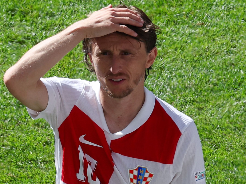 Kann dem kroatischen Spiel bislang nicht seinen Stempel aufdrücken: Luka Modric. - Foto: Jens Büttner/dpa
