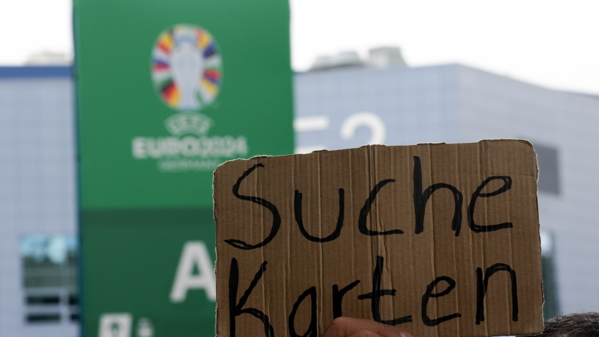 Für das Achtelfinale gibt es 6000 Tickets, die der DFB extra vergeben kann. - Foto: Marcus Brandt/dpa