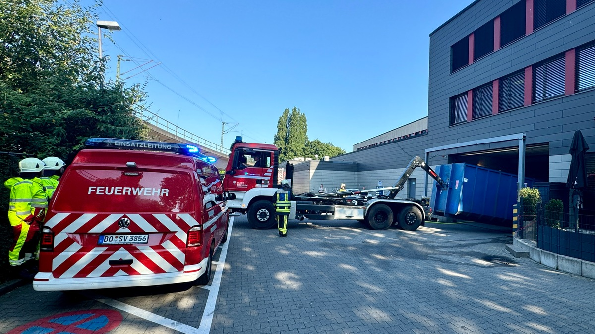 FW-BO: Brand im Müllraum eines Supermarktes in der Innenstadt - Foto: presseportal.de