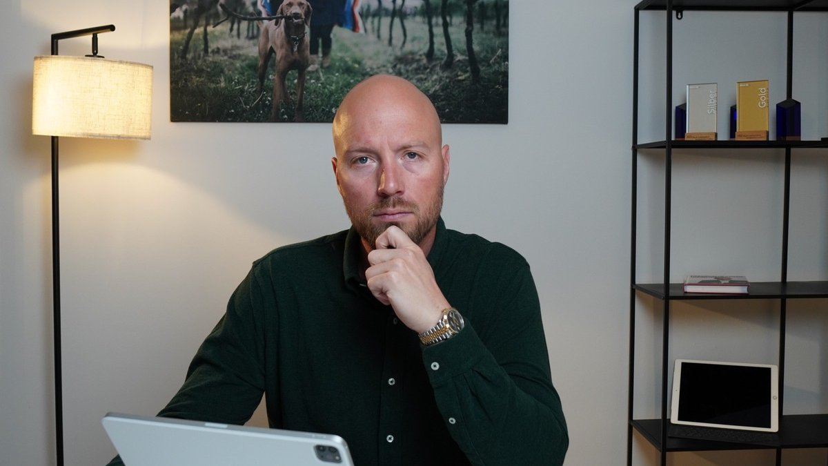 Firmenversicherungen für den Mittelstand - Max Michelberger verrät, woran Unternehmen einen seriösen Versicherungsvertreter erkennen - Foto: presseportal.de