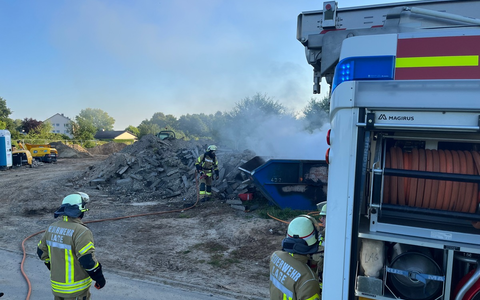 Erneuter Erfolg für Extremschwimmerin in Australien / Nathalie Pohl triumphiert mit beeindruckender Leistung beim Derwent River Big Swim - Foto: presseportal.de