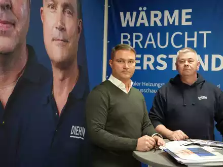 Lars-Oliver Breuer von der Diehn Heizungstechnik GmbH verrät: Wie funktioniert die Umstellung auf eine Wärmepumpe in einem Miets- oder Mehrfamilienhaus? - Foto: presseportal.de