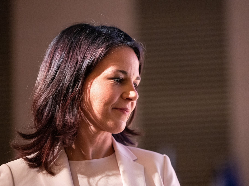 Baerbock strebt wie viele Partner in Europa, den USA und der Region eine Zweistaatenlösung zwischen Israelis und Palästinensern an. - Foto: Hannes P Albert/dpa