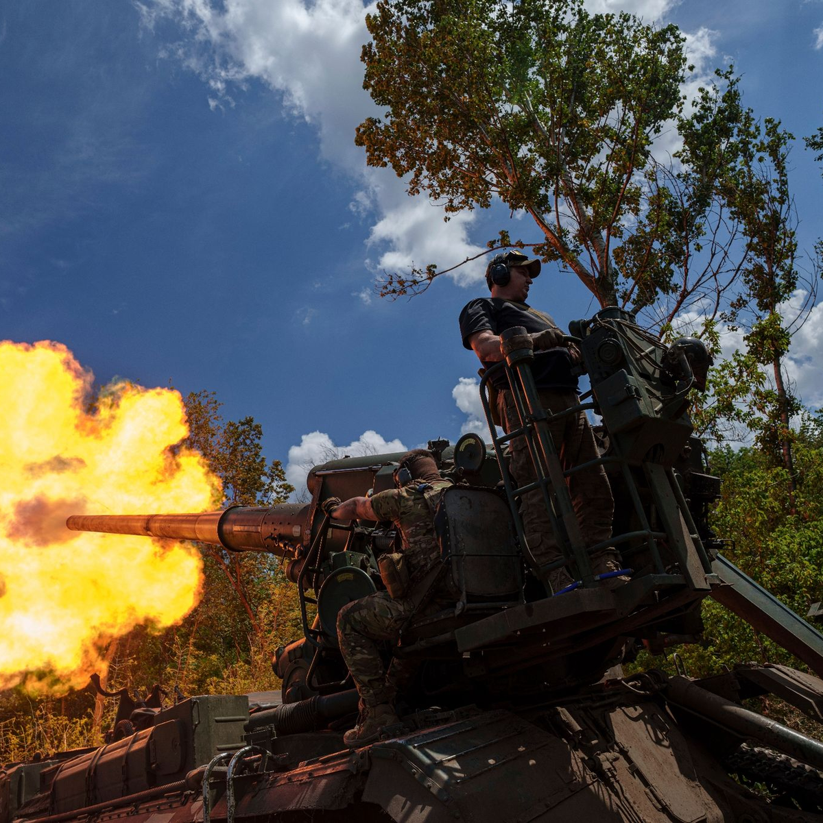 Die Ukraine wehrt sich seit mehr als zwei Jahren mit westlicher Hilfe gegen die russische Invasion. - Foto: Evgeniy Maloletka/AP