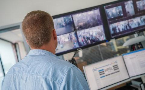 Bundespolizeidirektion München: Super-Recognizer der Bundespolizei landen wieder Treffer. Verdächtige drei Monate nach Spuckattacke identifiziert - Foto: presseportal.de