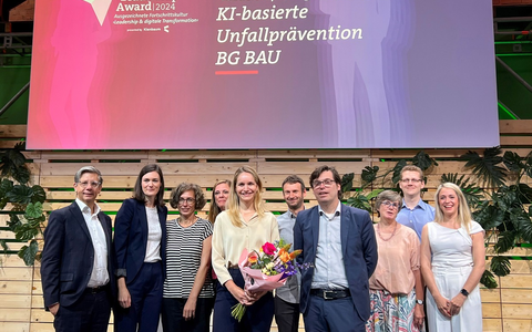 Public Leadership Award 2024 für die BG BAU: Arbeitsunfälle vermeiden durch Künstliche Intelligenz - Foto: presseportal.de