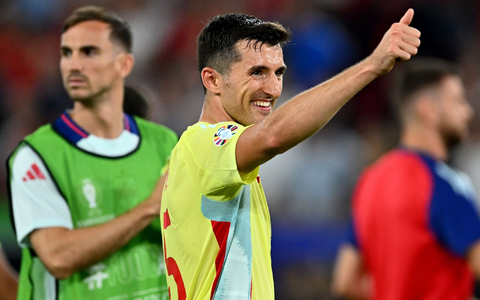 Bei der spanischen Nationalmannschaft läuft es perfekt, findet auch Dani Vivian. - Foto: Marius Becker/dpa