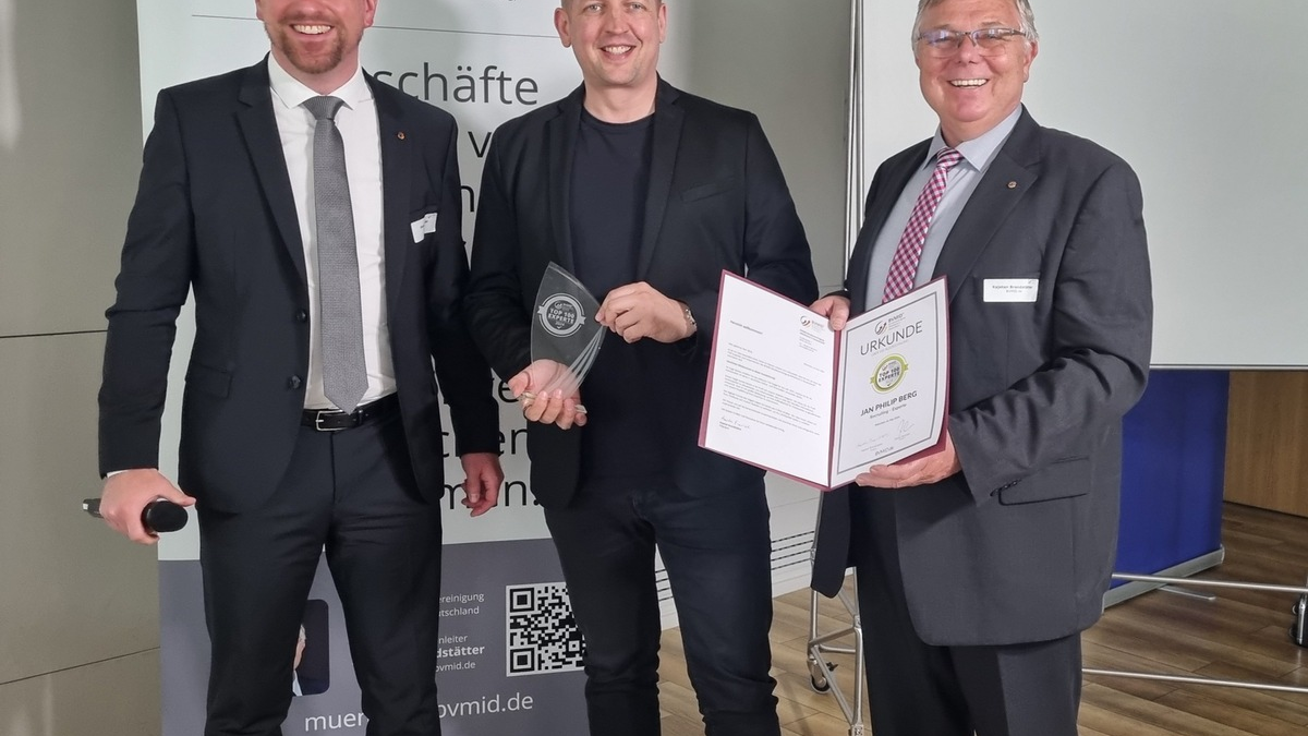 Neue Recruiting-Strategien für den Arbeitsmarkt der Zukunft: Experte Jan Philip Berg erhält Auszeichnung - Foto: presseportal.de