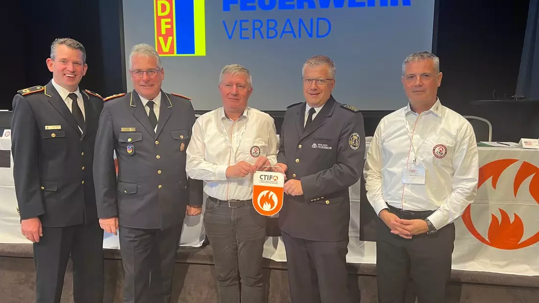 Feuerwehr-Sommermärchen 2026: Spitzenleistungen und Emotionen bei Wettbewerben des Weltfeuerwehrverbandes in Berlin / CTIF-Delegiertenversammlung erteilt Zuschlag für Durchführung in Deutschland - Bild: presseportal.de