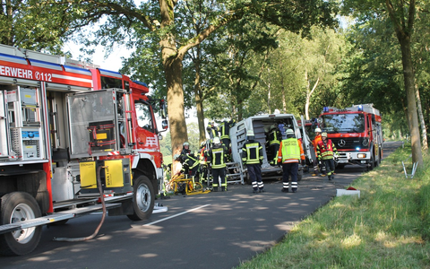 FW-ROW: Tödlicher Verkehrsunfall auf der K 109 - Foto: presseportal.de