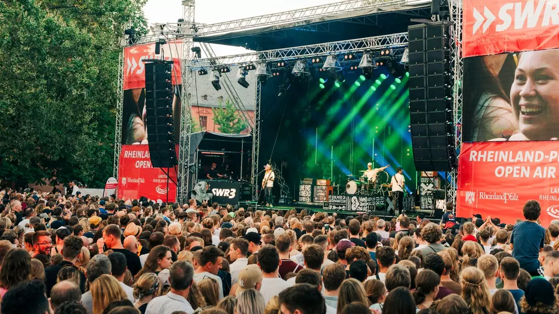 Countdown für das SWR3 Rheinland-Pfalz Open Air mit vielen Stars und den Highlights des Deutschland-Spiels - Bild: presseportal.de