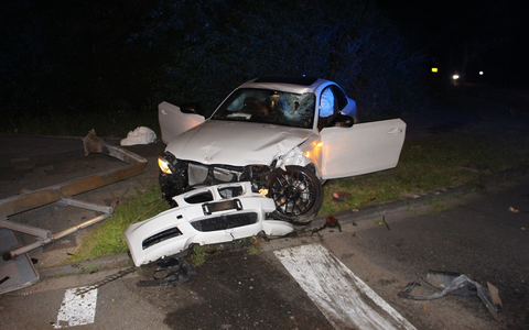POL-PB: Zwei junge Frauen bei verbotenem Kraftfahrzeugrennen verunglückt - Foto: presseportal.de