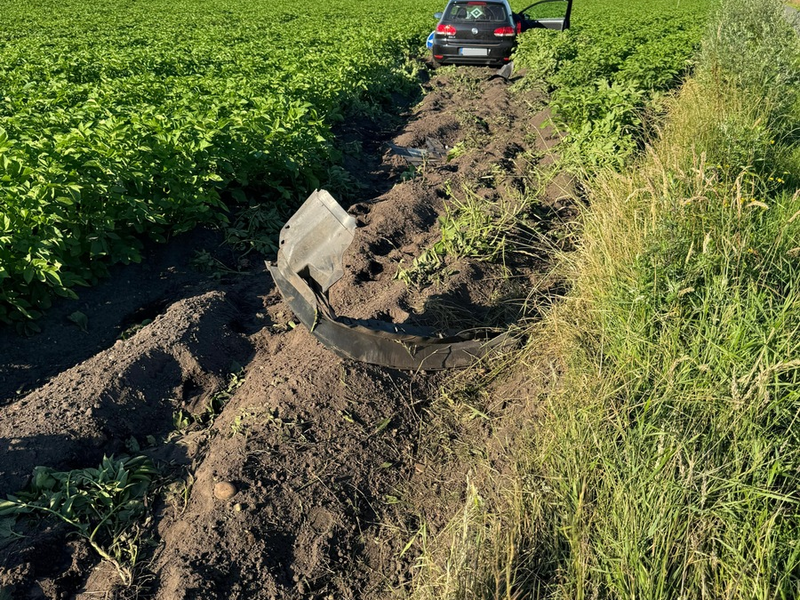POL-STD: Ahlerstedt: Leichter Verkehrsunfall - Foto: presseportal.de