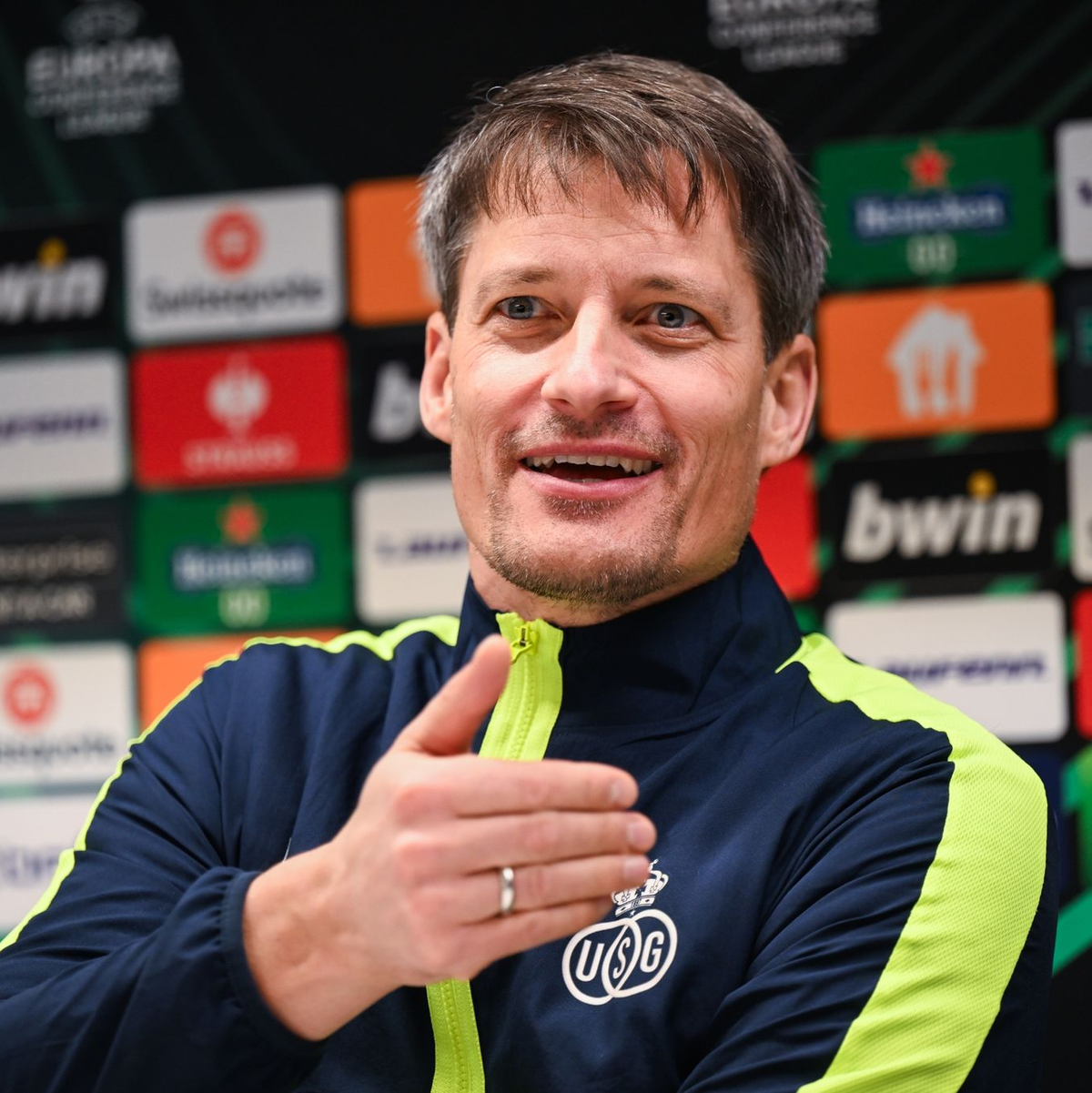 Alexander Blessin wird Berichten zufolge neuer Trainer des FC St. Pauli. - Foto: Laurie Dieffembacq/Belga/dpa