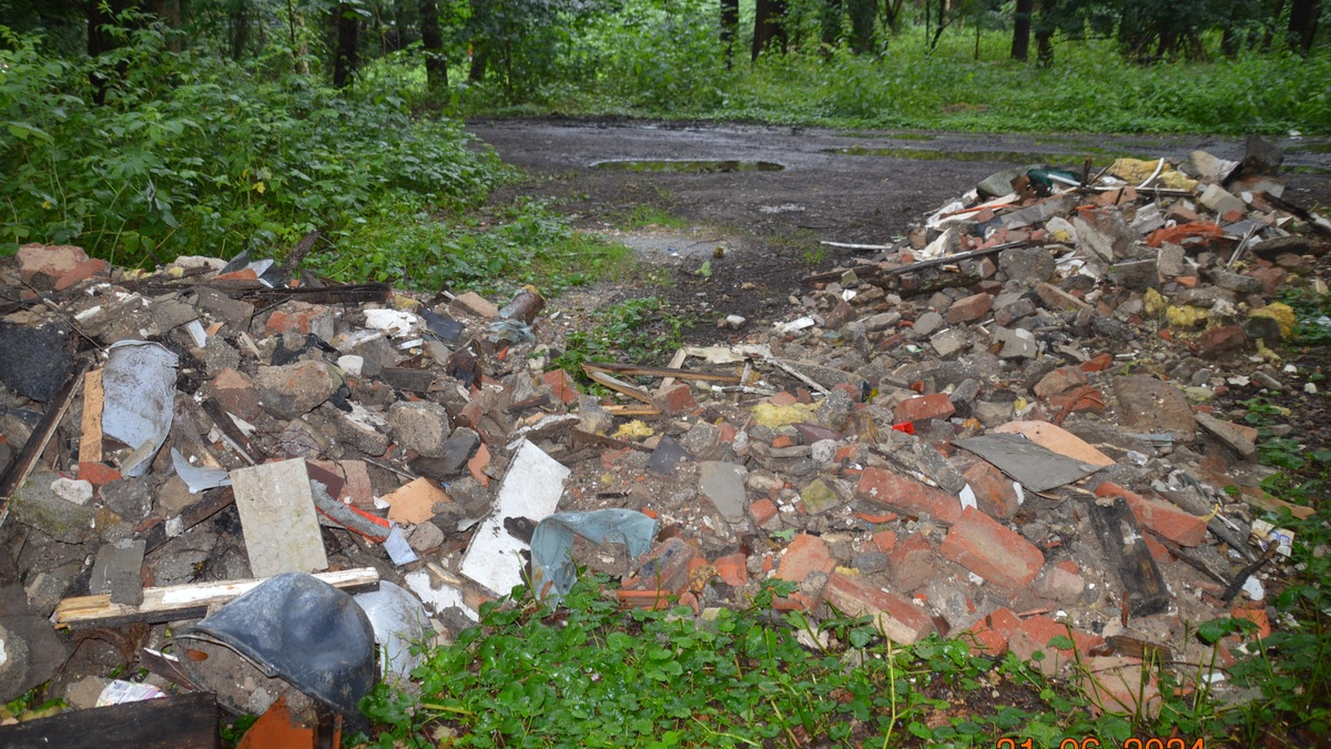POL-OS: Osnabrück: Unerlaubter Umgang mit Abfällen - Polizei sucht Zeugen (Foto) - Foto: presseportal.de