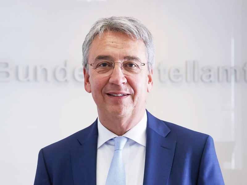 «Künstliche Intelligenz ist unter Wettbewerbsgesichtspunkten ein Brandbeschleuniger der ersten Güte», sagte der Chef des Bundeskartellamts, Andreas Mundt, am Mittwoch in Bonn. - Foto: Oliver Berg/dpa