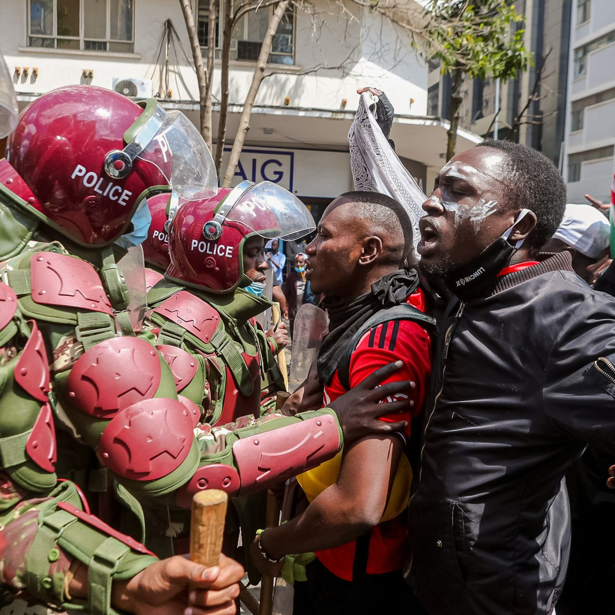 Auch wenn vor allem die Jugend demonstriert, sind viele Kenianer fassungslos über den Umgang mit den Demonstranten. - Foto: Boniface Muthoni/SOPA/ZUMA/dpa