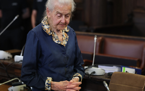 «Auschwitz ist kein Vernichtungs-, sondern ein Arbeitslager gewesen»: Ursula Haverbeck. - Foto: Ulrich Perrey/dpa «Auschwitz ist kein Vernichtungs-, sondern ein Arbeitslager gewesen»: Ursula Haverbeck. - Foto: Ulrich Perrey/dpa