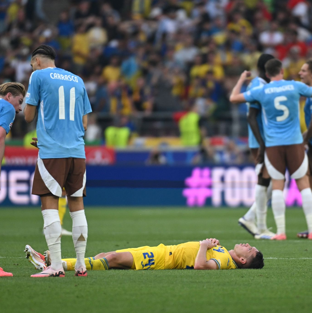 Nach einem torlosen Unentschieden schied die Ukraine aus und Belgien erreichte glanzlos das Achtelfinale. - Foto: Marijan Murat/dpa