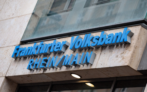 Die Frankfurter Volksbank war bislang nach Bilanzsumme Nummer zwei nach der Berliner Volksbank. - Foto: Jörg Halisch/dpa