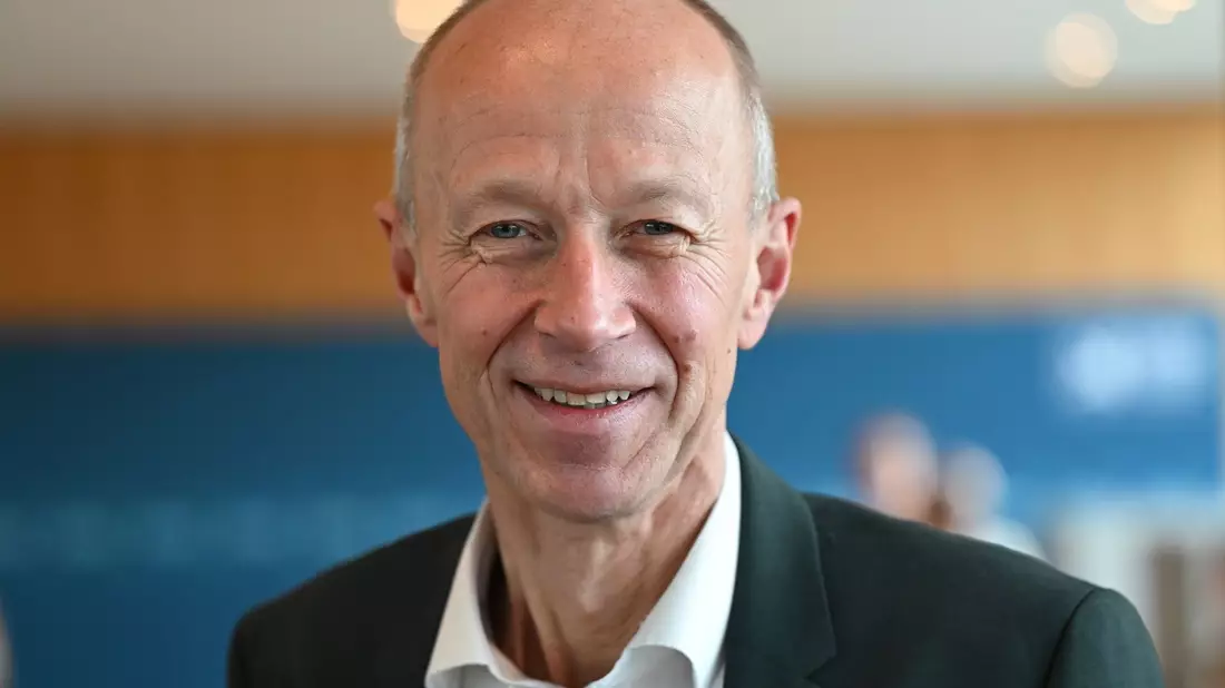 Hessens Kultusminister Armin Schwarz (CDU). - Bild: Arne Dedert/dpa