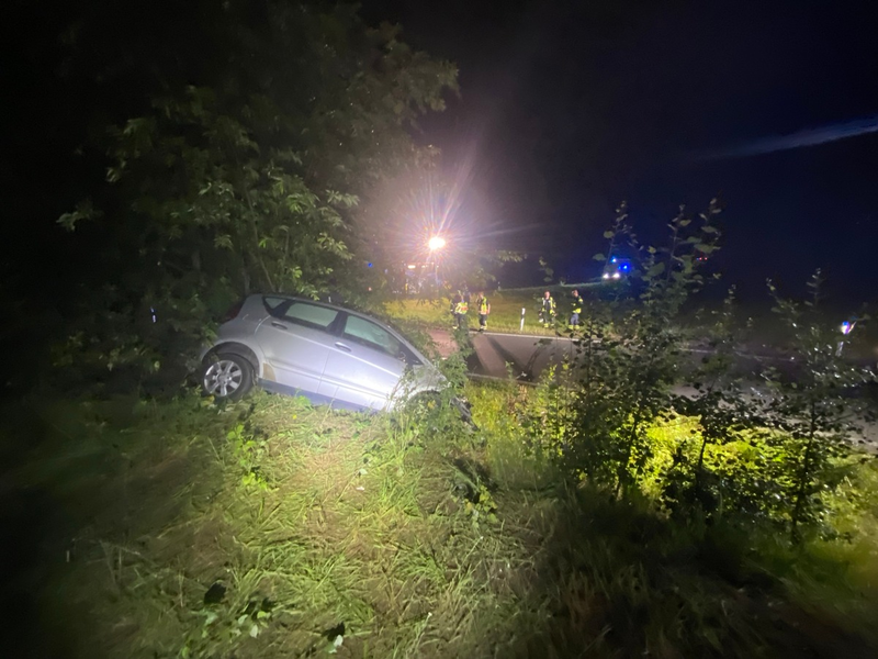 POL-OF: Juwelier unter den Augen der Öffentlichkeit ausgeraubt; Zwei Schwerverletzte nach Alleinunfall und mehr - Foto: presseportal.de