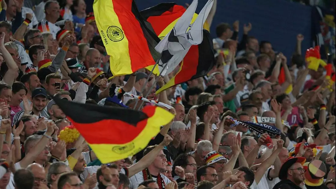 Fans der deutschen Fußball-Nationalmannschaft (Archiv) - Bild: über dts Nachrichtenagentur