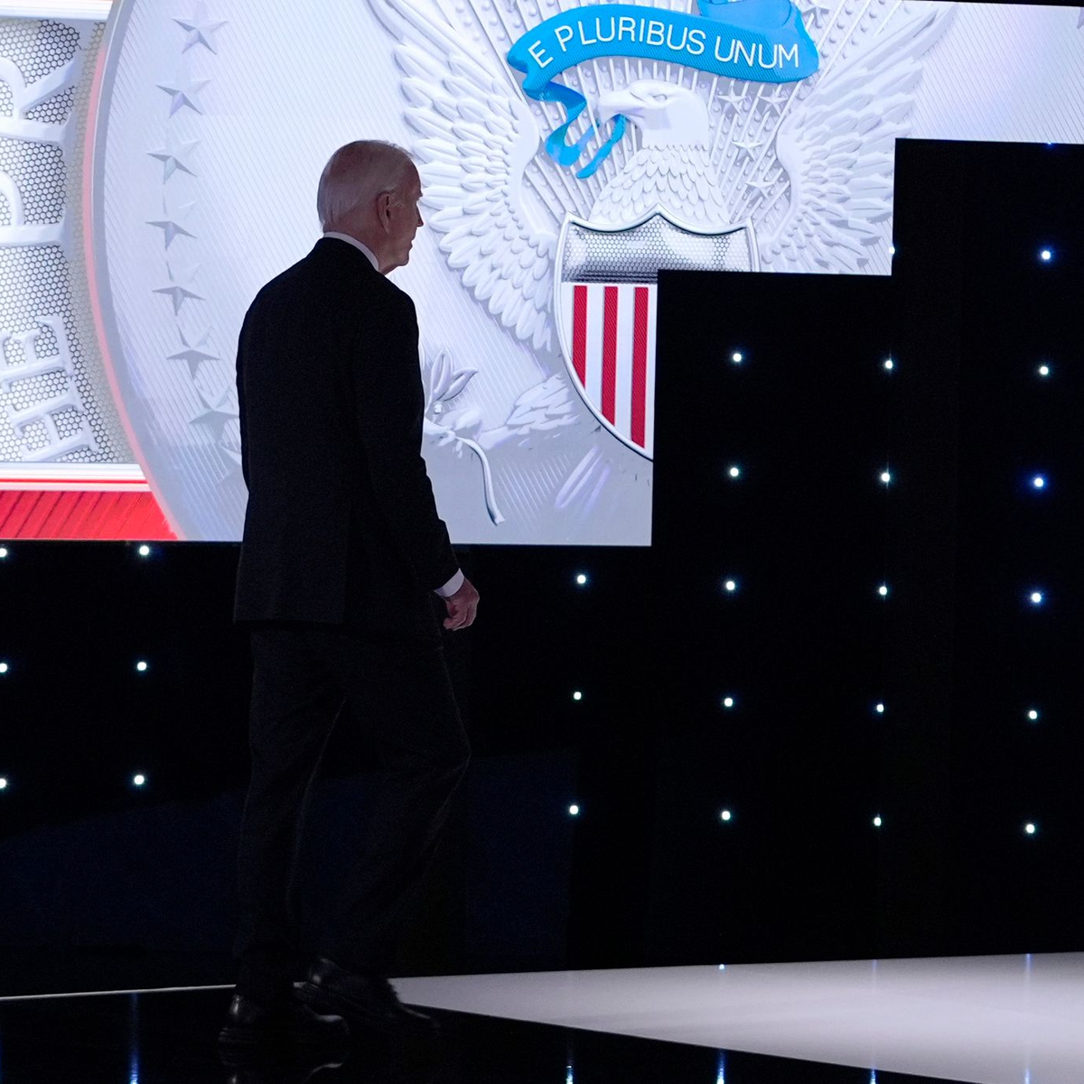 War es das bereits für Joe Biden? Der US-Präsident konnte Zweifel an seiner Eignung für das Amt nicht ausräumen - im Gegenteil. - Foto: Gerald Herbert/AP