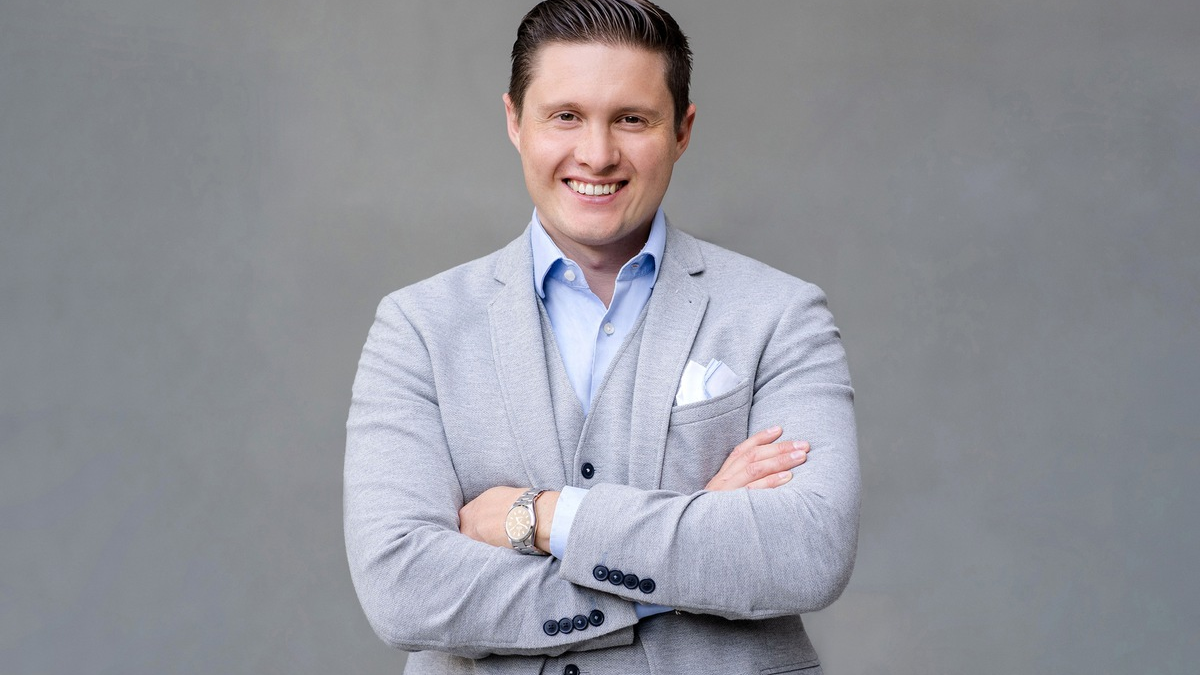 Karrierestillstand - Headhunter verrät 4 Gründe, warum man im Job nicht aufsteigt - Foto: presseportal.de